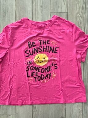 Bright Pink Graphic Tee "Be The Sunshine"